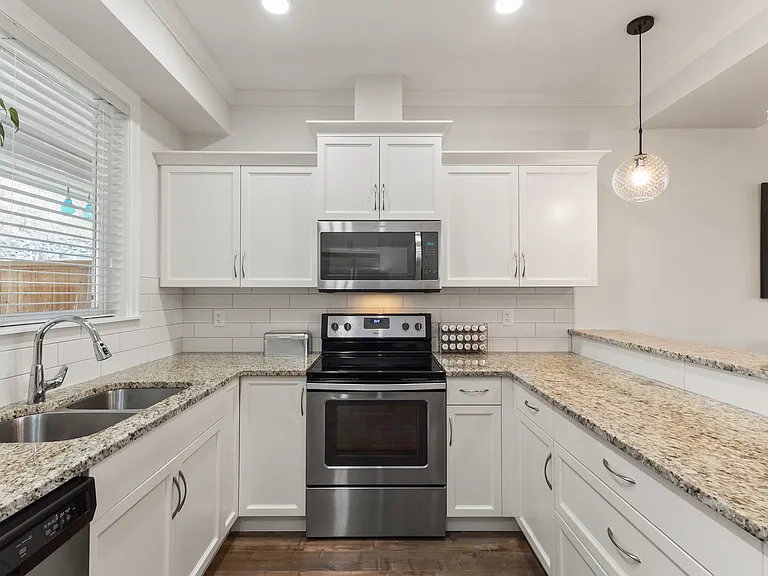 6026 Lindeman St #70 — Photo 5