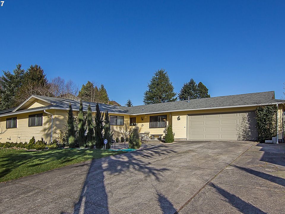 1st image of 3505 NE 38th Ave