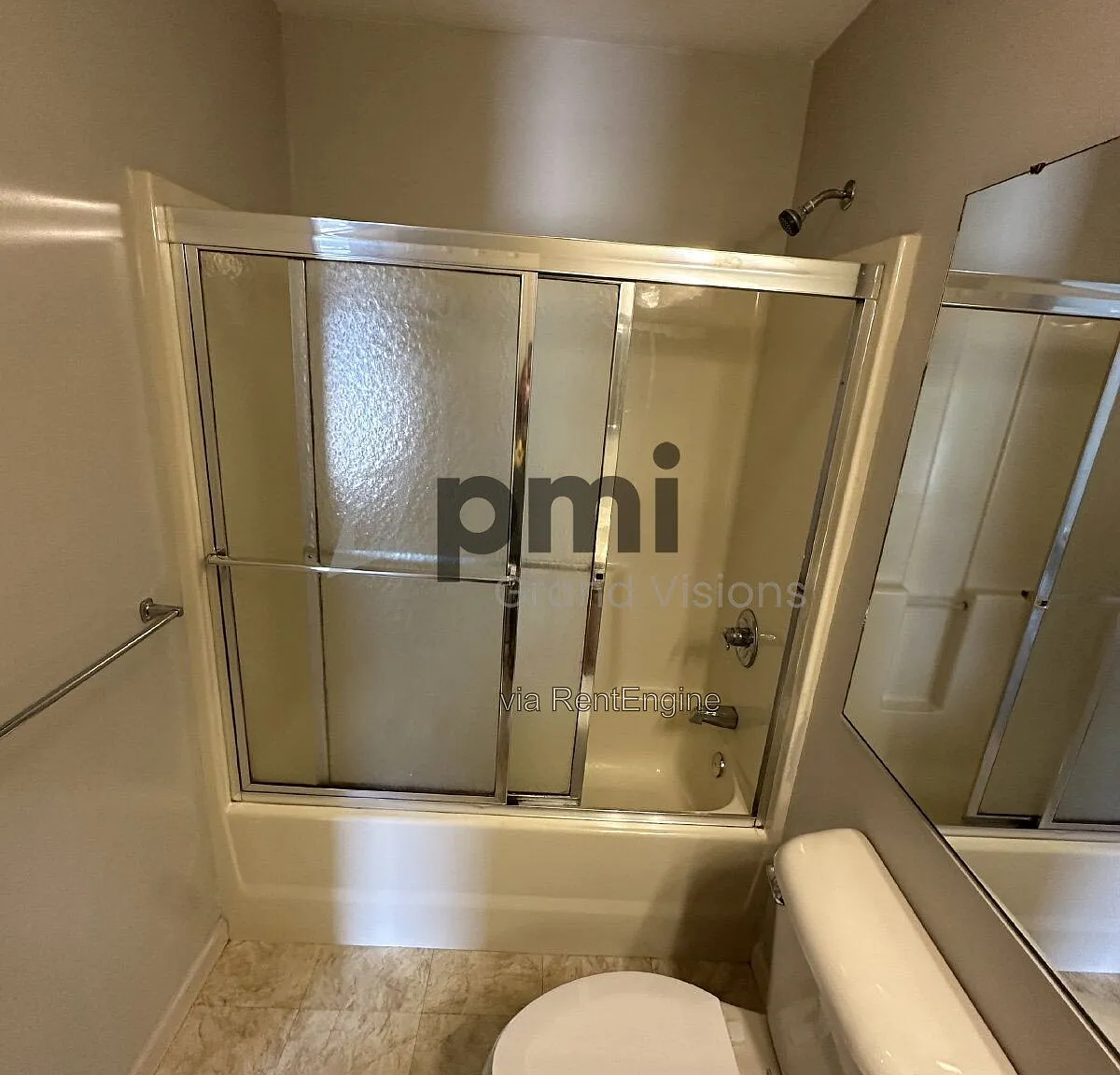 1 bed, 1.0 bath, 568 sqft, $841 — Photo 4