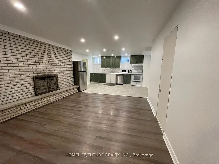 52 Falaise Rd #BASEMENT — Photo 5