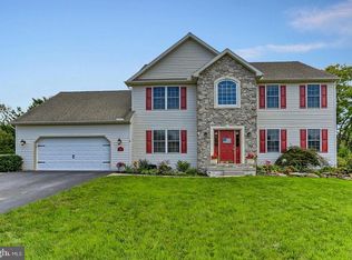 2735 Stevenson Dr, York, PA 17404