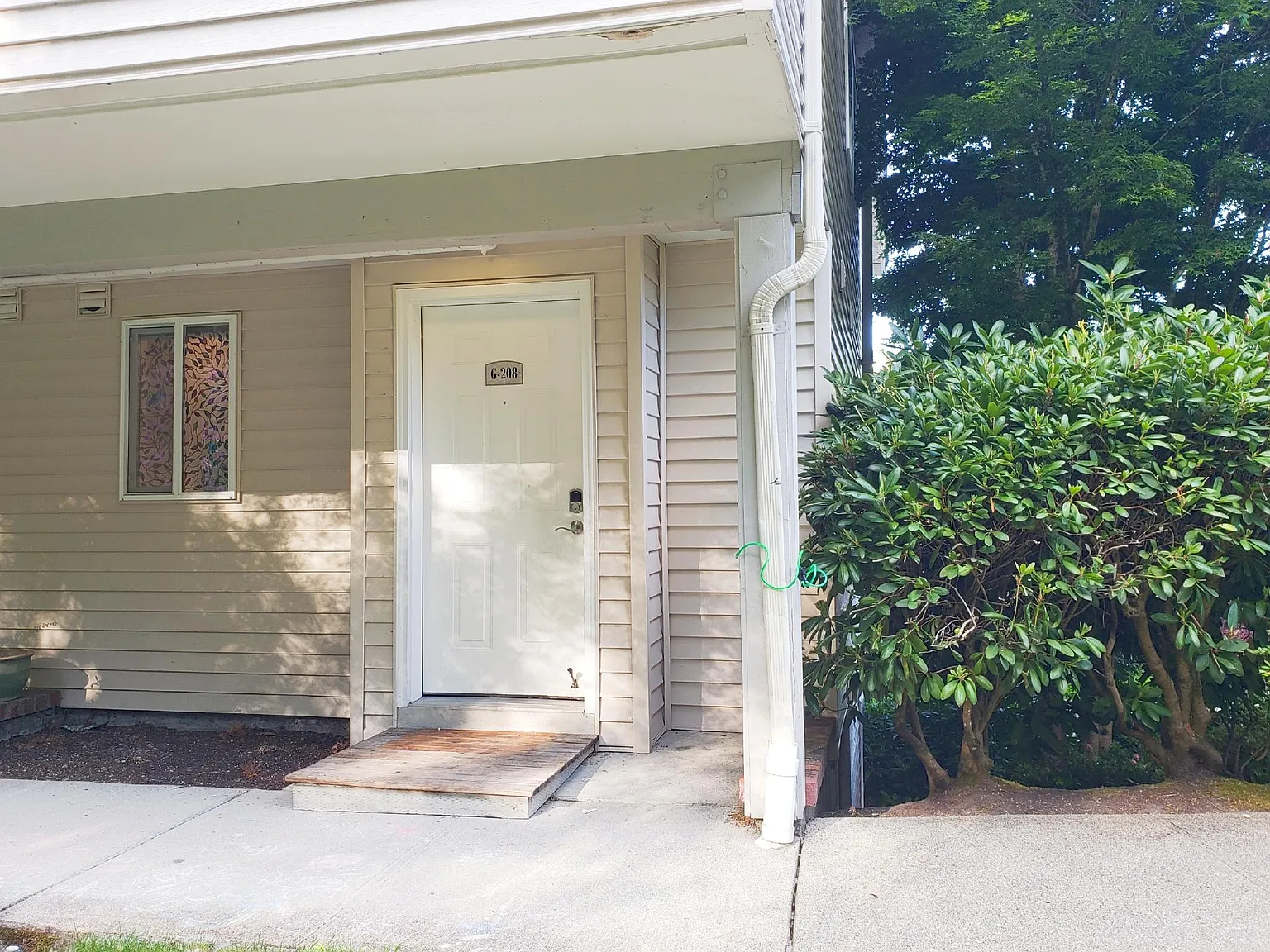 2 bed, 1029 sqft, $2,750 — Photo 4
