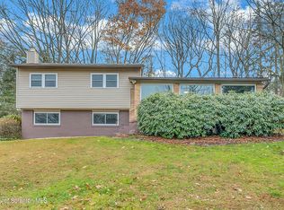 18 Pen Y Bryn Dr, Scranton, PA