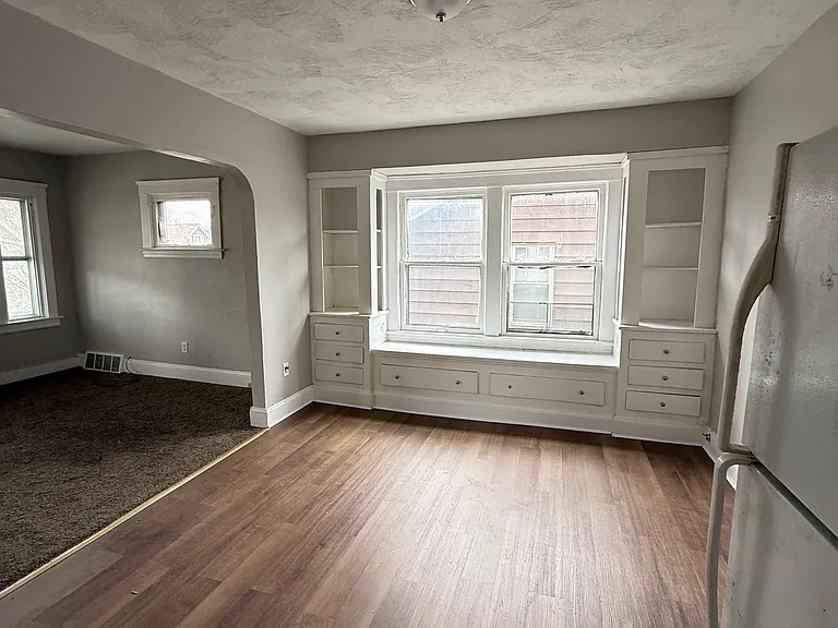 10005 Mount Auburn Ave #2 — Photo 5