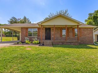 207 Juanita Ave, Gallatin, TN 37066