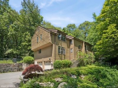 212 Elmwood Road, South Salem, NY, 10590