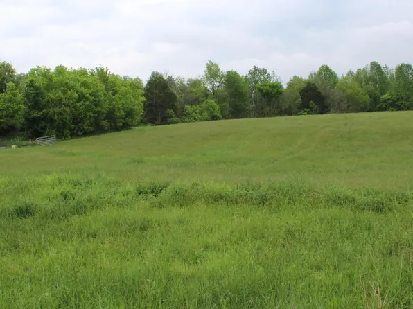 Gooseneck Ln, Jamestown, TN 38556