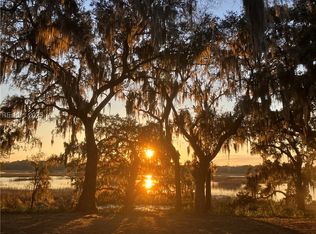 1632 Hampton Dr, Beaufort, SC 29906