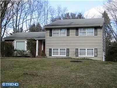 33 Tyson Ln photo 1