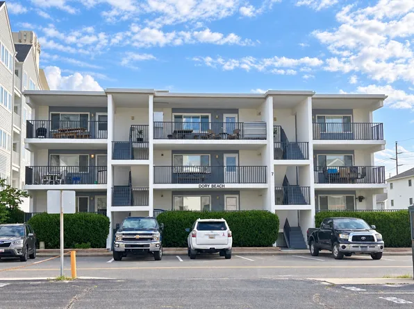 7 87th St #302, Ocean City, MD 21842