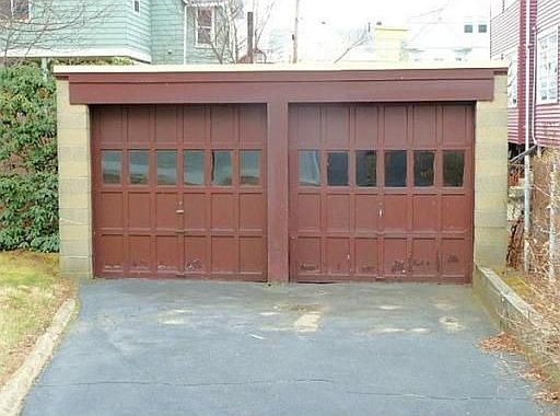 2nd image of 7 Leyden St