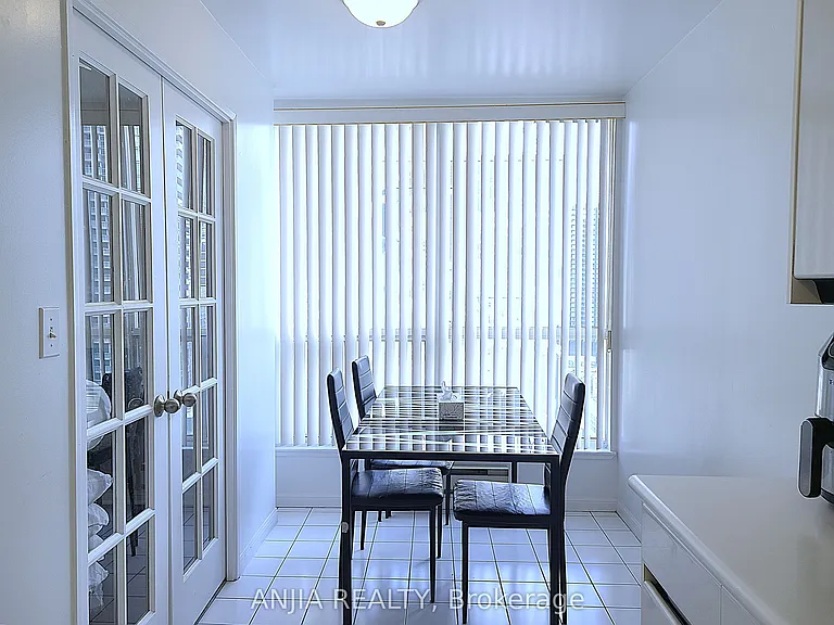 7 Carlton St #1805 — Photo 15