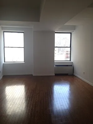 Rented by MNS | media 11