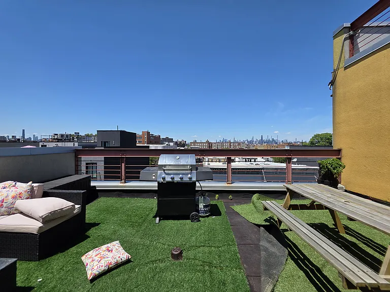 114 Troutman St #515 — Photo 32