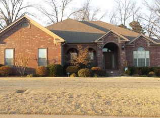 5210 April Dr, Conway, AR 72034