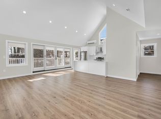 19-21 Maple Rd, West Haven, CT 06516