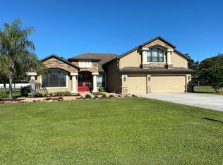 3308 Ranchdale Dr, Plant City, FL 33566