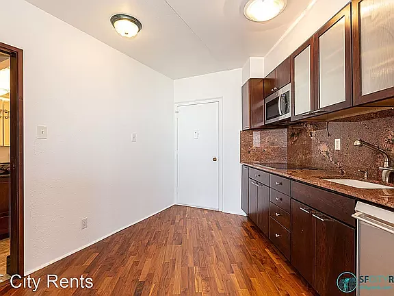 1200 Gough St #23B — Photo 9