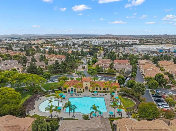 1347 Caminito Agostino St #2, Chula Vista, CA 91915
