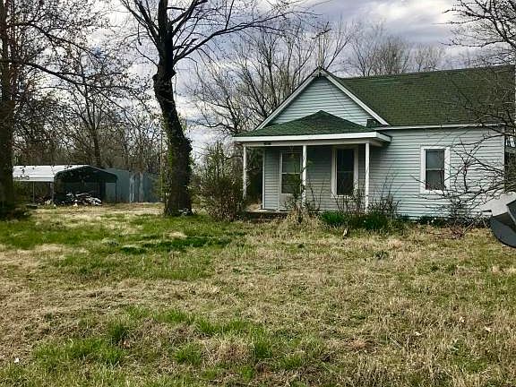 3rd image of 3813 Cresswell Ave