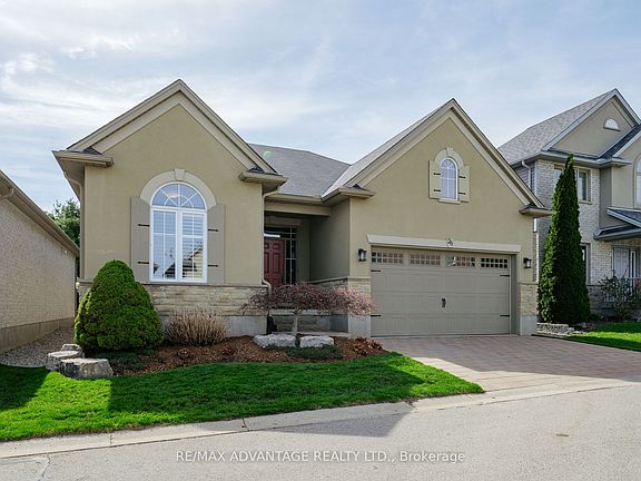 2nd image of 2615 Colonel Talbot Rd #28