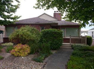 8318 23rd Ave NW, Seattle, WA 98117