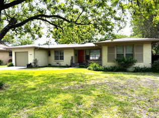 4625 Selkirk Dr, Fort Worth, TX 76109