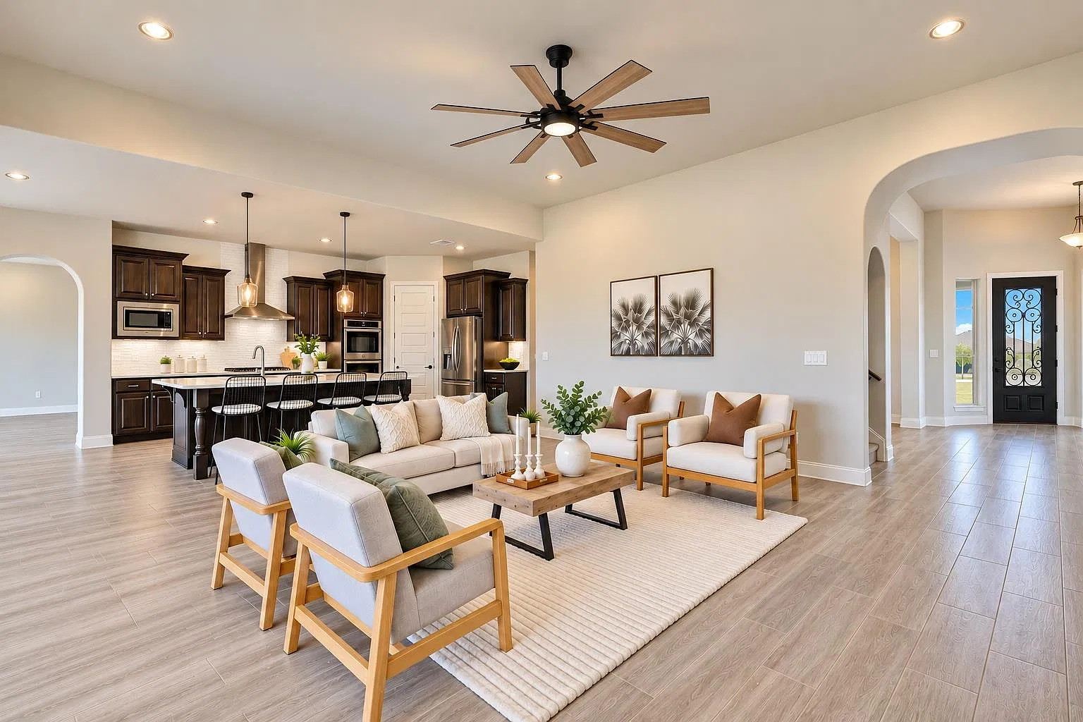 5 bed, 4.5 bath, 4275 sqft, $6,250 — Photo 2