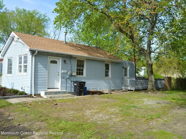 186 S Park Ave, Hazlet Township, NJ 07734