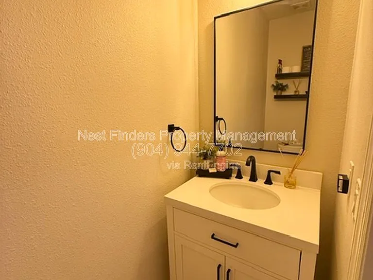 7039 Beauhaven Ct — Photo 14