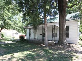 603 W Center Ave, Springdale, AR 72764