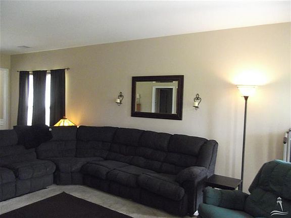 3rd image of 5253 Windward Way