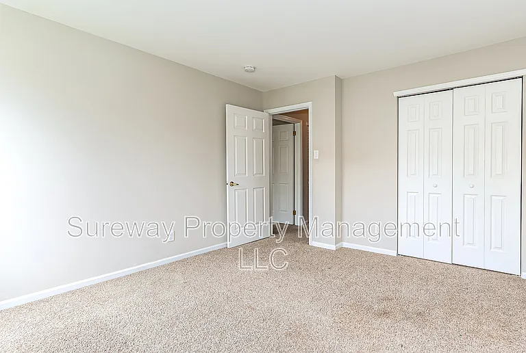 4406 Aberdeen Ln — Photo 13