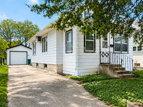1320 N North Ave, Fairmont, MN 56031