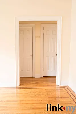 Rented by Link NY Realty | media 27