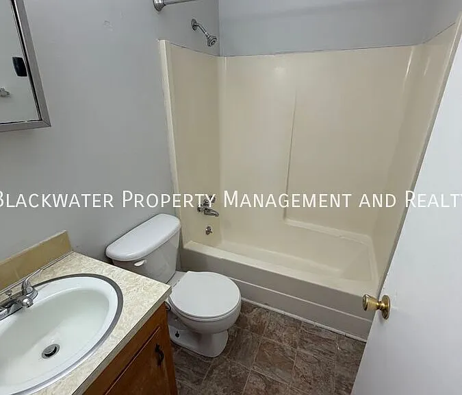 1609 McVeigh Rd #7 — Photo 5