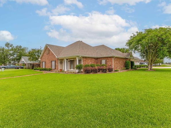401 Rosedown Dr, Thibodaux, LA 70301