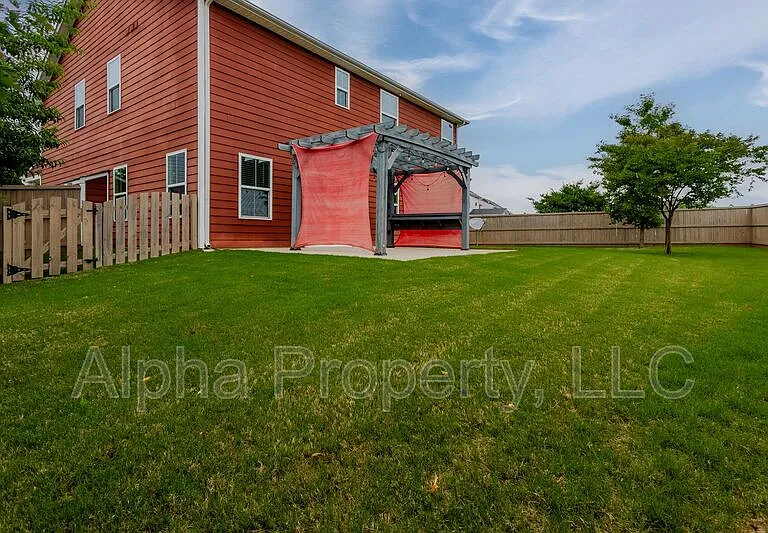 921 Saint Elmos Ct — Photo 33