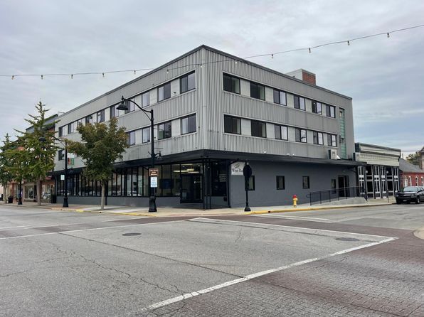 300 E Main St #3F