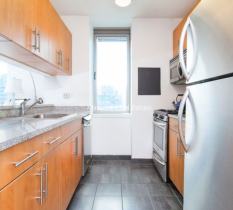 1st image of 2 Gold St APT 03810