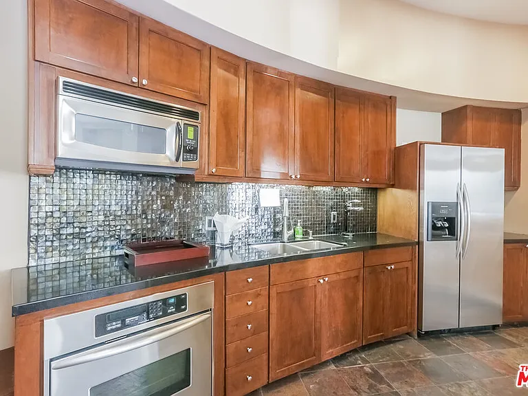 7301 Vista Del Mar Ave #A110 — Photo 39