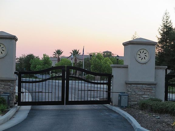 2nd image of 13712 Park Palisades Dr