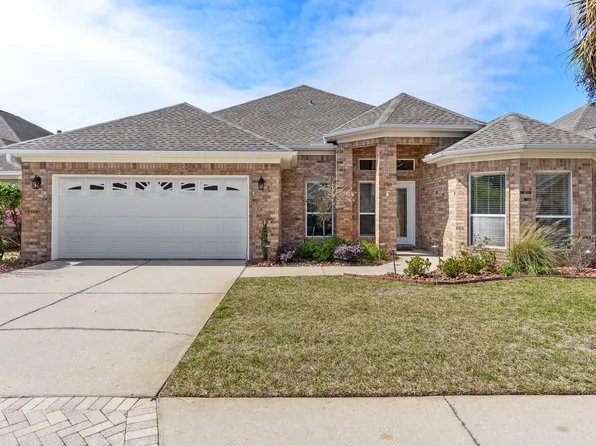 390 Camden Pass Ln, Fort Walton Beach, FL 32547
