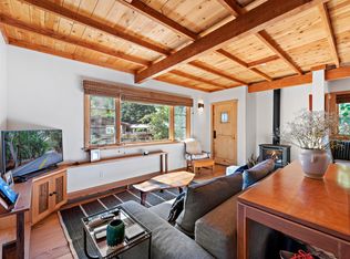 366 Canyon Acres Dr, Laguna Beach, CA 92651