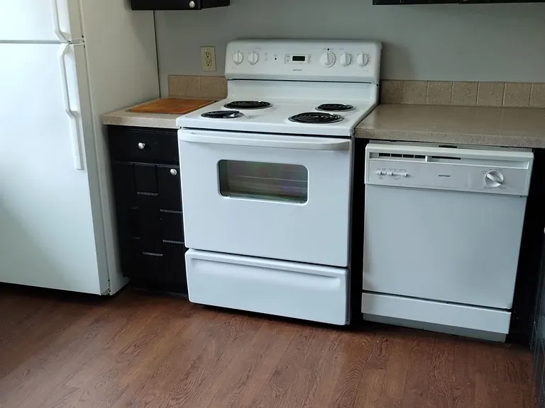 Parke East Townhomes — Photo 3