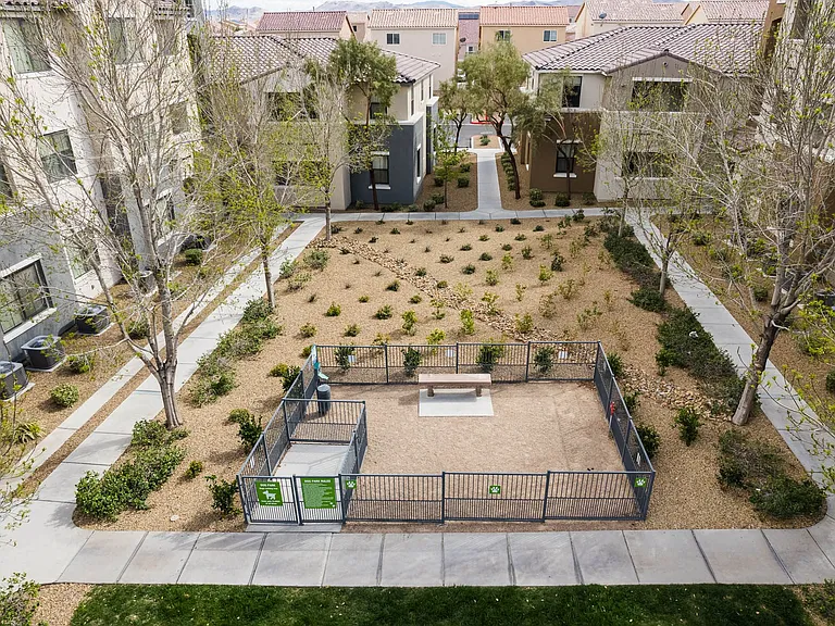 CHANDLER APARTMENT HOMES — Photo 20