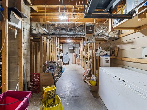 lewiston-maine-120625293 picture