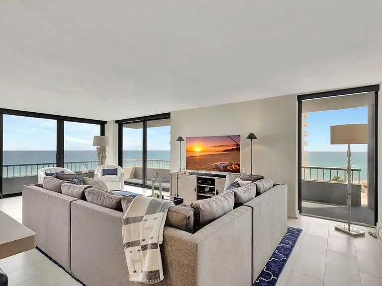 5550 N Ocean Dr #8A — Photo 10
