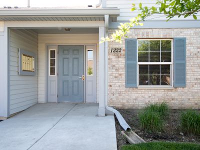 1322 N Red Oak Cir UNIT 3, Round Lake Beach, IL, 60073
