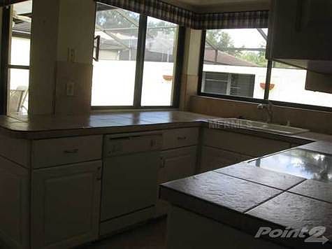 4th image of 3971 Glen Oaks Manor Dr
